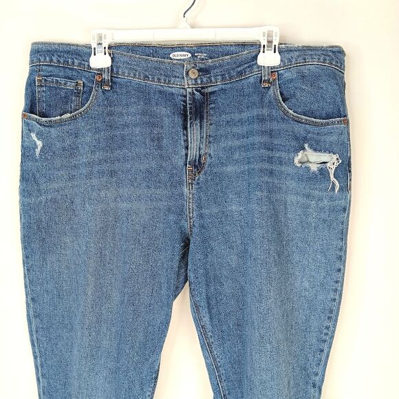 OLD NAVY Women’s Distressed Ripped Torn Midrise Boyfriend Jeans Blue Size 16 - Picture 8 of 9